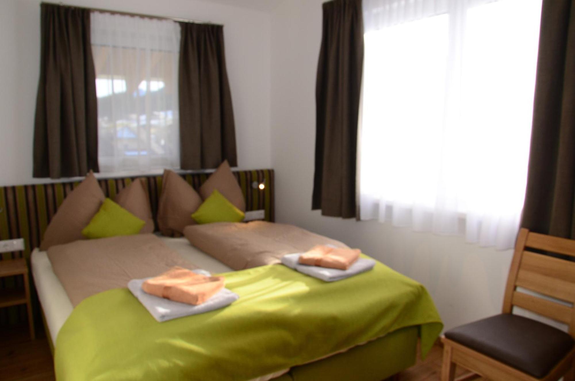 Apartment Haus Van Der Leij Russbach am Pass Gschütt Værelse billede