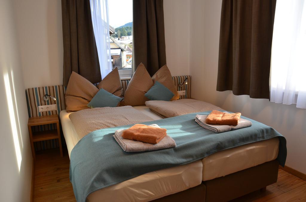 Apartment Haus Van Der Leij Russbach am Pass Gschütt Værelse billede